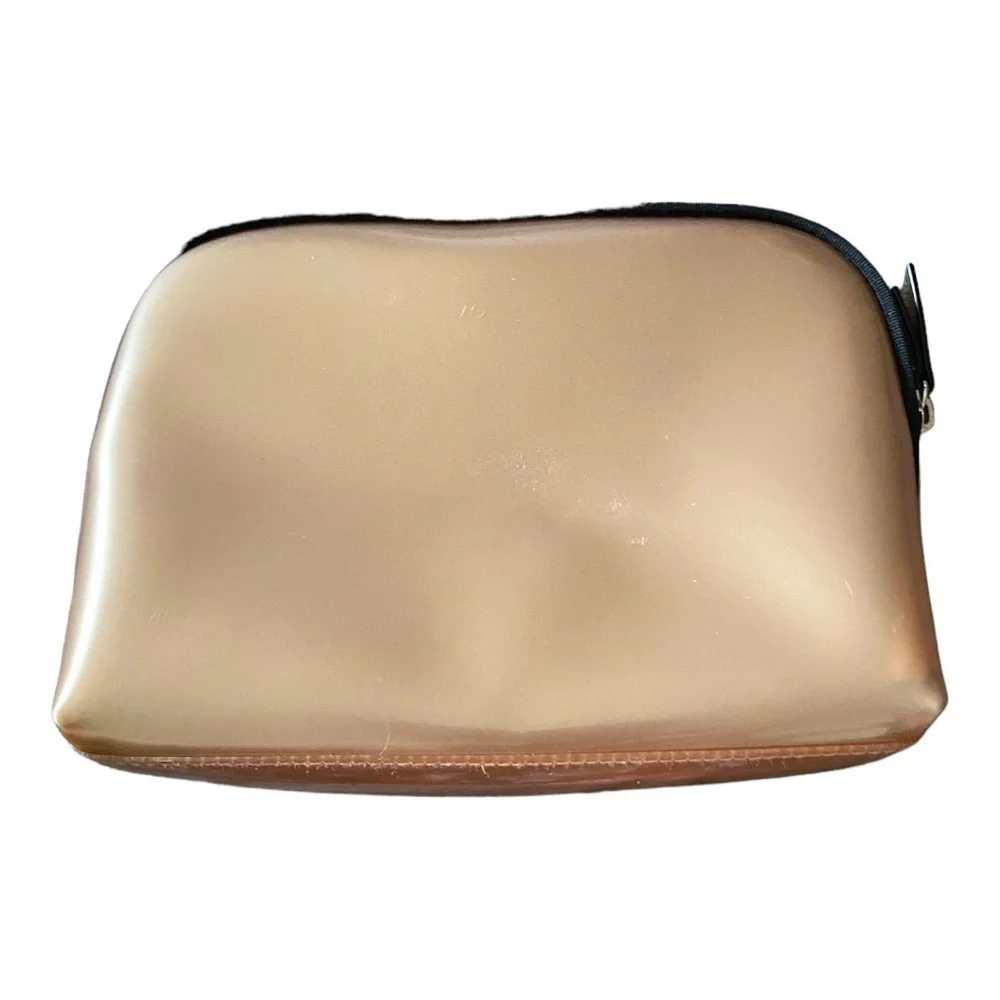 VICTORIA’S SECRETS-UP ALL NIGHT MAKEUP BAG